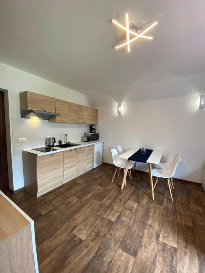 Apartmany Klarka Рокитніце-над-Їзероу Екстер'єр фото