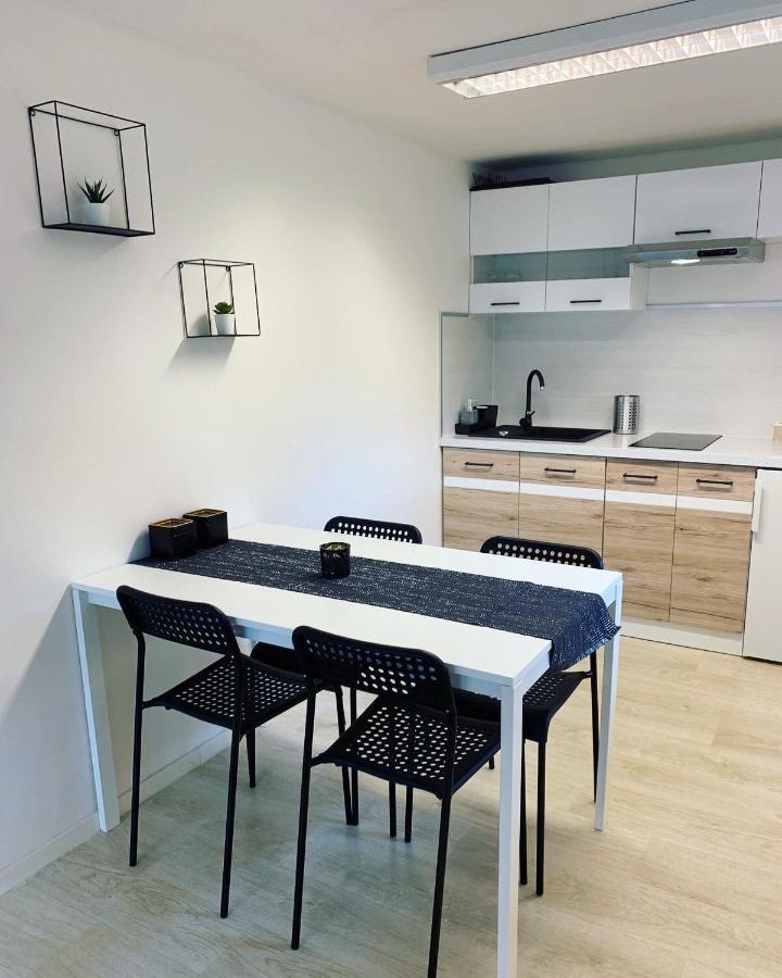 Apartmany Klarka Рокитніце-над-Їзероу Екстер'єр фото
